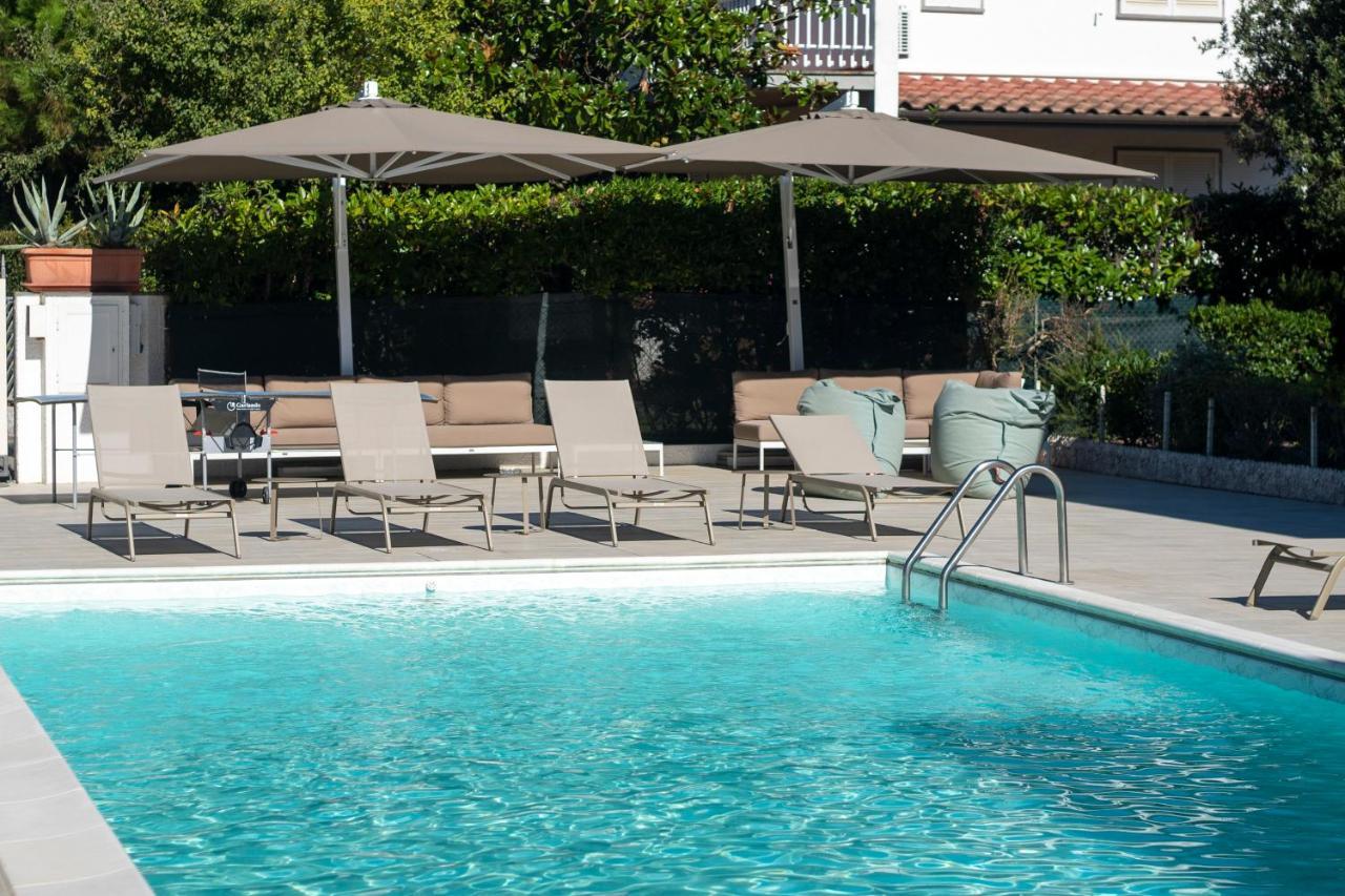 פורטה דיי מארמי Hotel Tarabella מראה חיצוני תמונה