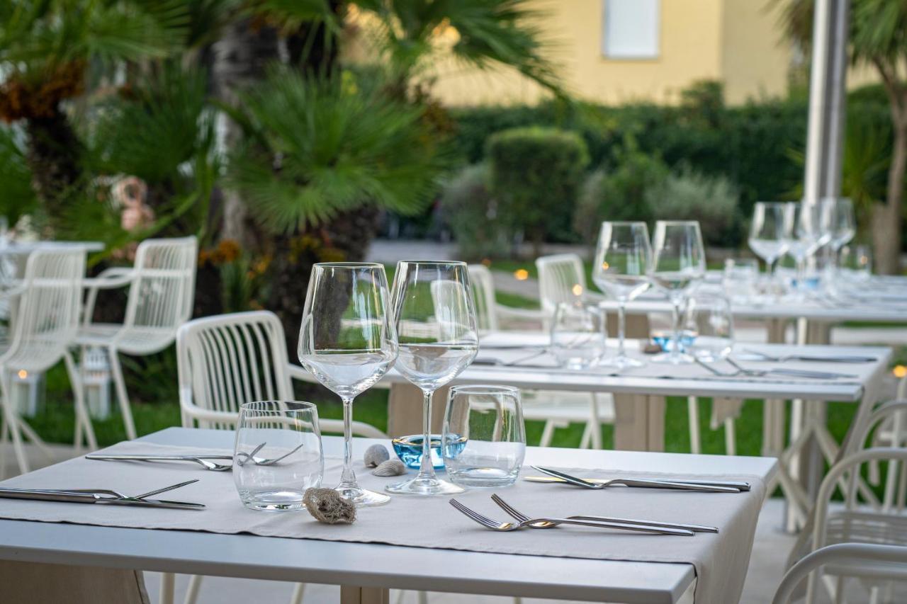 פורטה דיי מארמי Hotel Tarabella מראה חיצוני תמונה