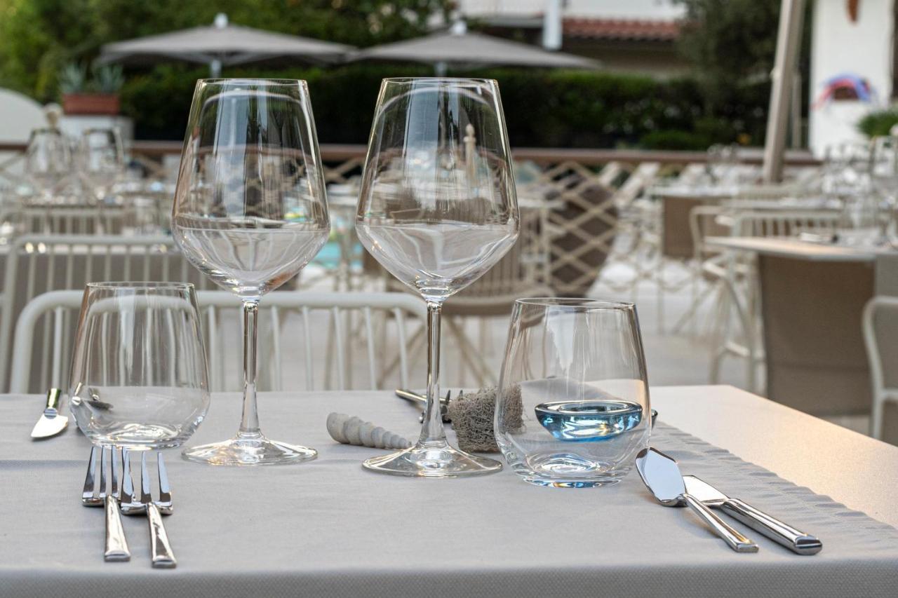 פורטה דיי מארמי Hotel Tarabella מראה חיצוני תמונה